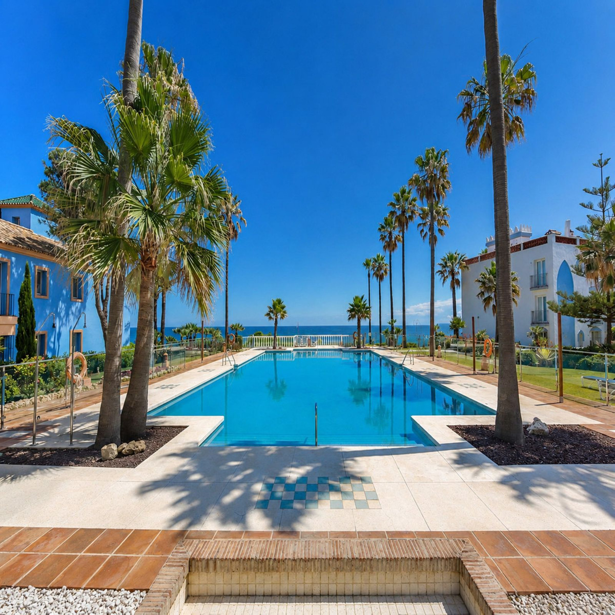 Appartement te koop in Casares Playa | 2 slaapkamers H5514322