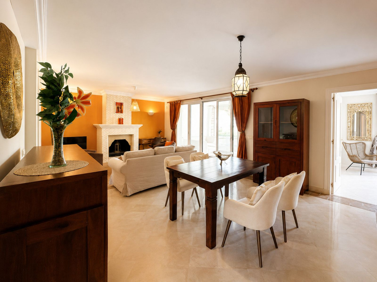 Appartement te koop in Casares Playa | 2 slaapkamers H5514322