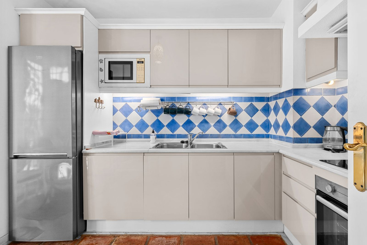 Appartement te koop in Casares Playa | 2 slaapkamers H5520193