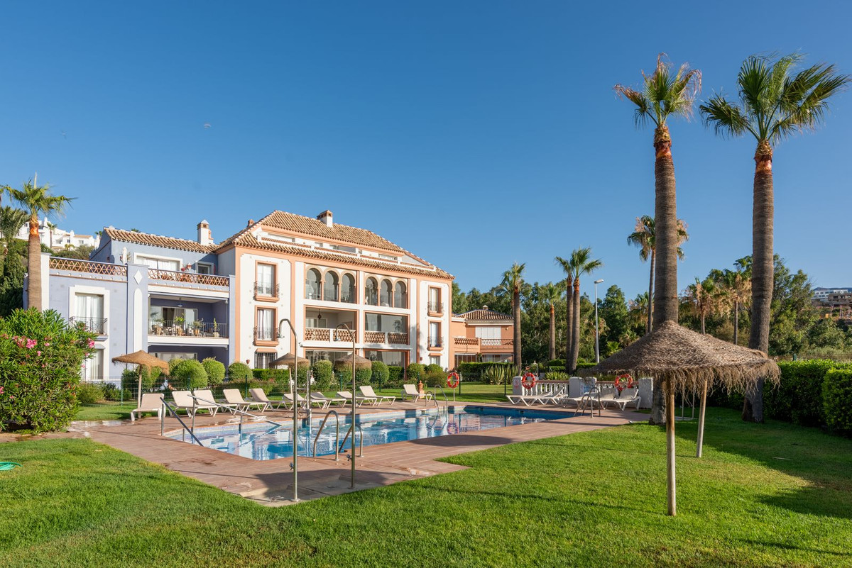 Appartement te koop in Casares Playa | 2 slaapkamers H5520193