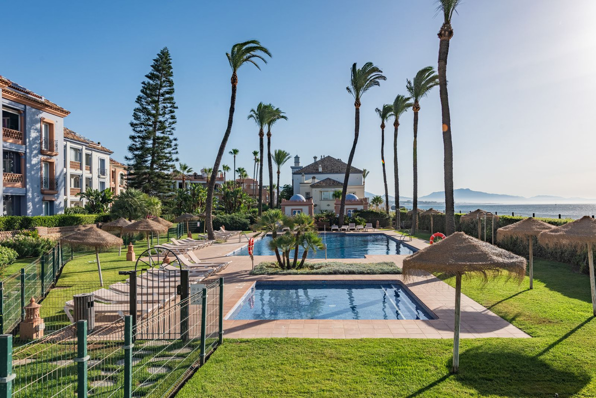 Appartement te koop in Casares Playa | 2 slaapkamers H5520193