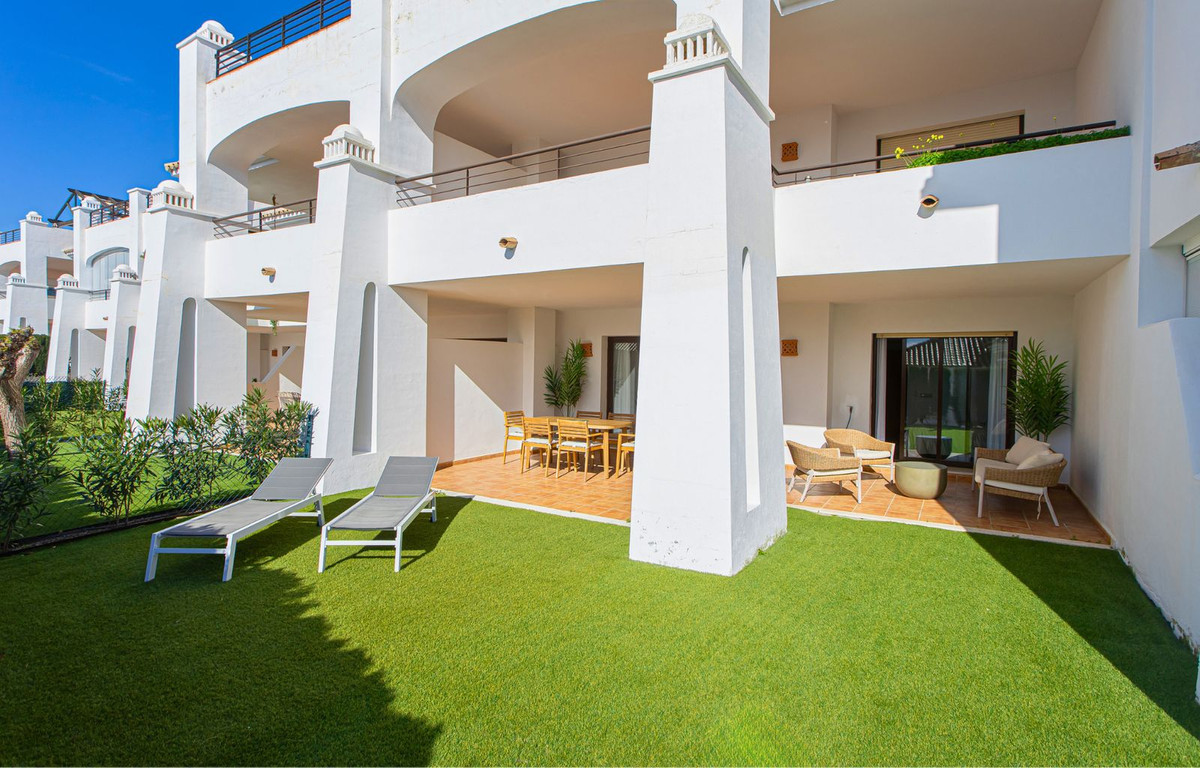 Appartement te koop in Casares Playa | 2 slaapkamers H5524213