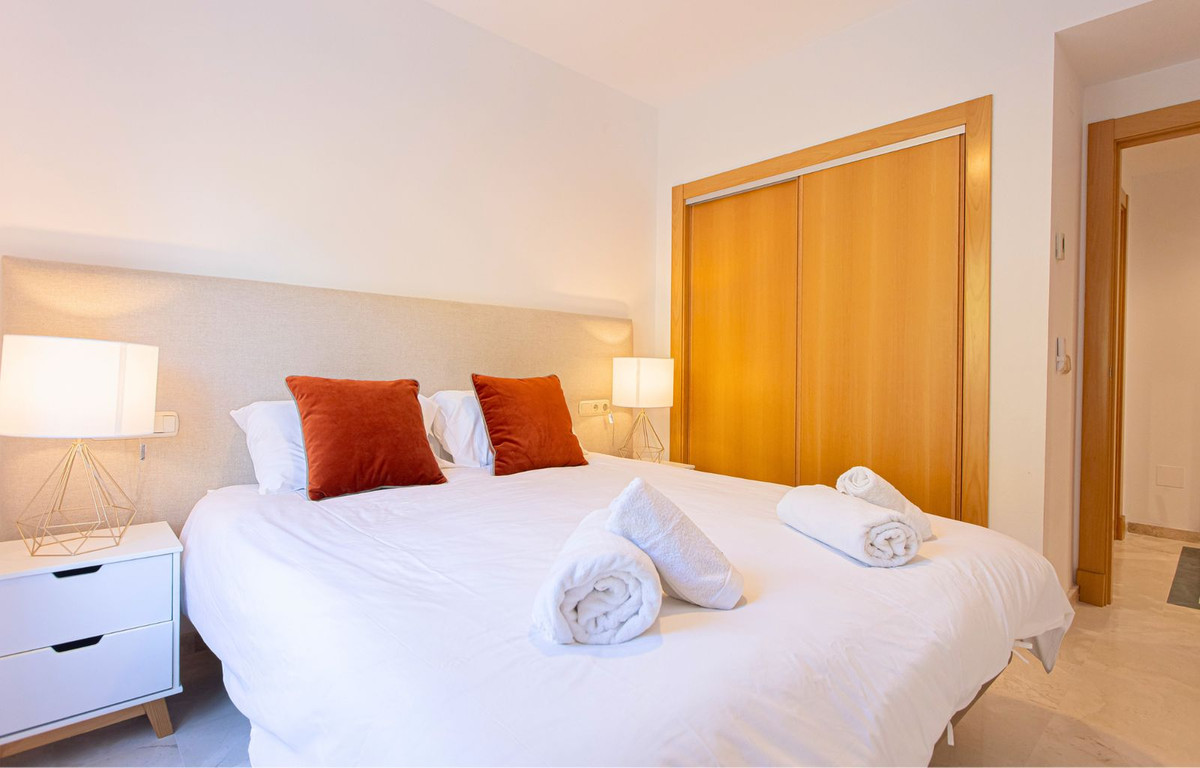Appartement te koop in Casares Playa | 2 slaapkamers H5524213
