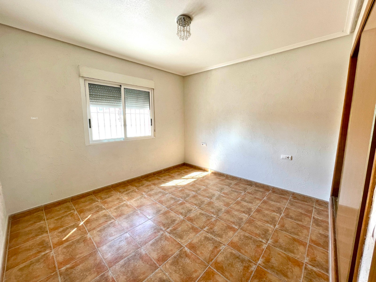 Appartement te koop in Catral | 4 slaapkamers H5434207
