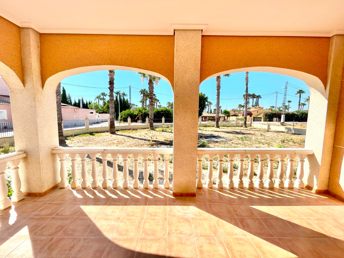 Appartement te koop in Catral | 4 slaapkamers H5434207