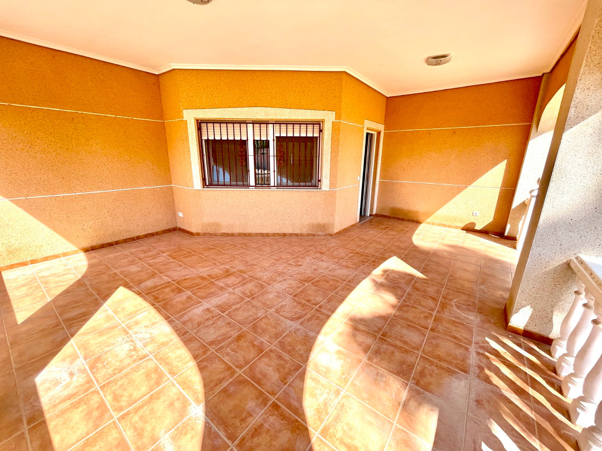 Appartement te koop in Catral | 4 slaapkamers H5434207