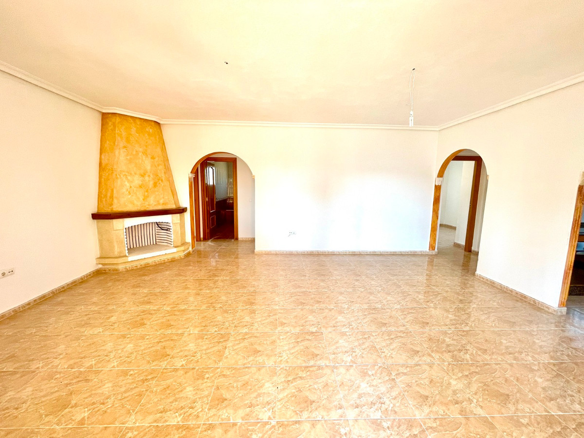 Appartement te koop in Catral | 4 slaapkamers H5434207