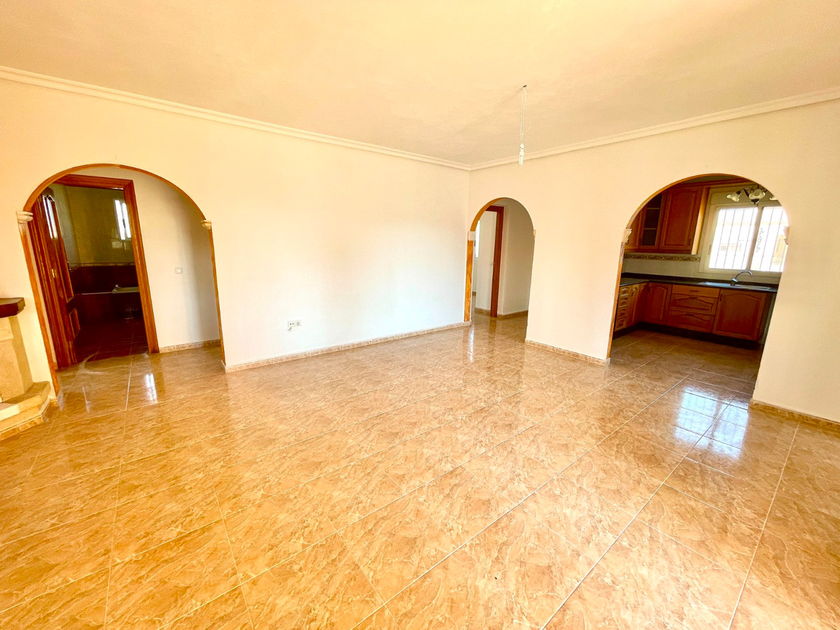 Appartement te koop in Catral | 4 slaapkamers H5434207