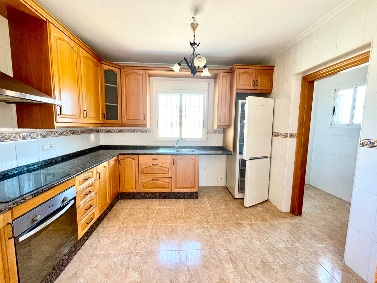 Appartement te koop in Catral | 4 slaapkamers H5434207