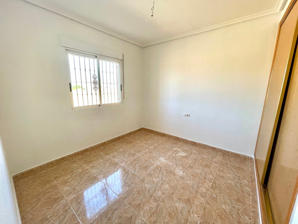 Appartement te koop in Catral | 4 slaapkamers H5434207