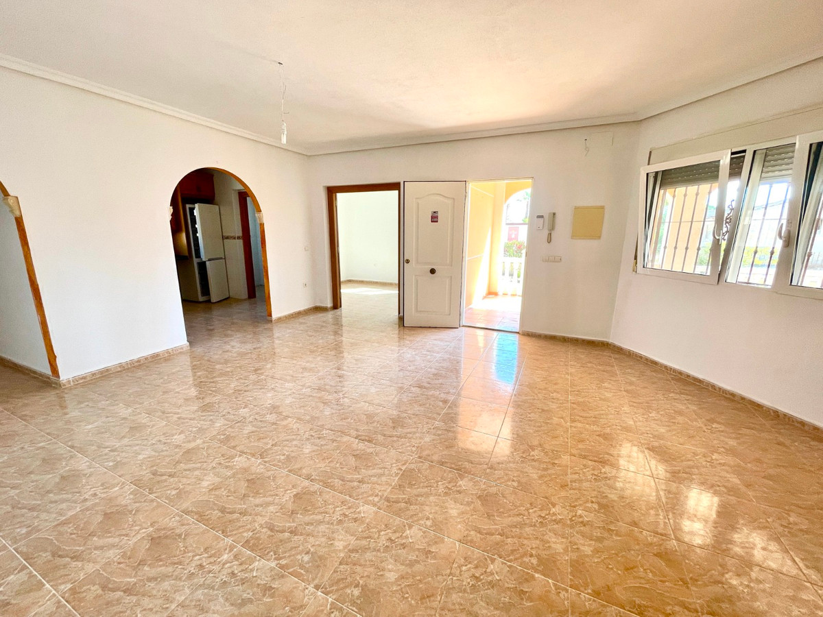 Appartement te koop in Catral | 4 slaapkamers H5434207