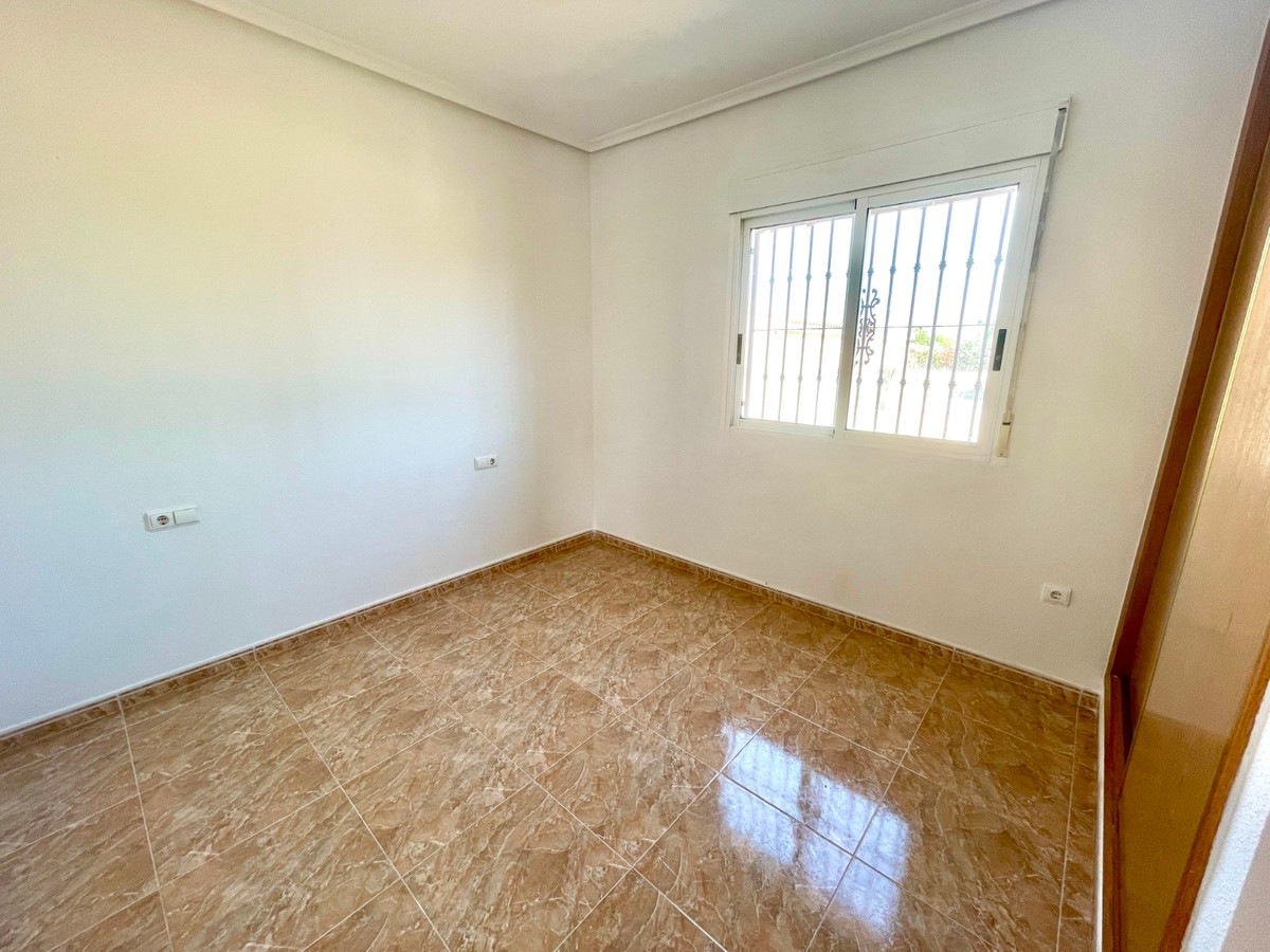 Appartement te koop in Catral | 4 slaapkamers H5434207