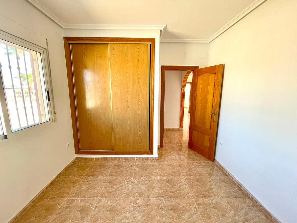 Appartement te koop in Catral | 4 slaapkamers H5434207