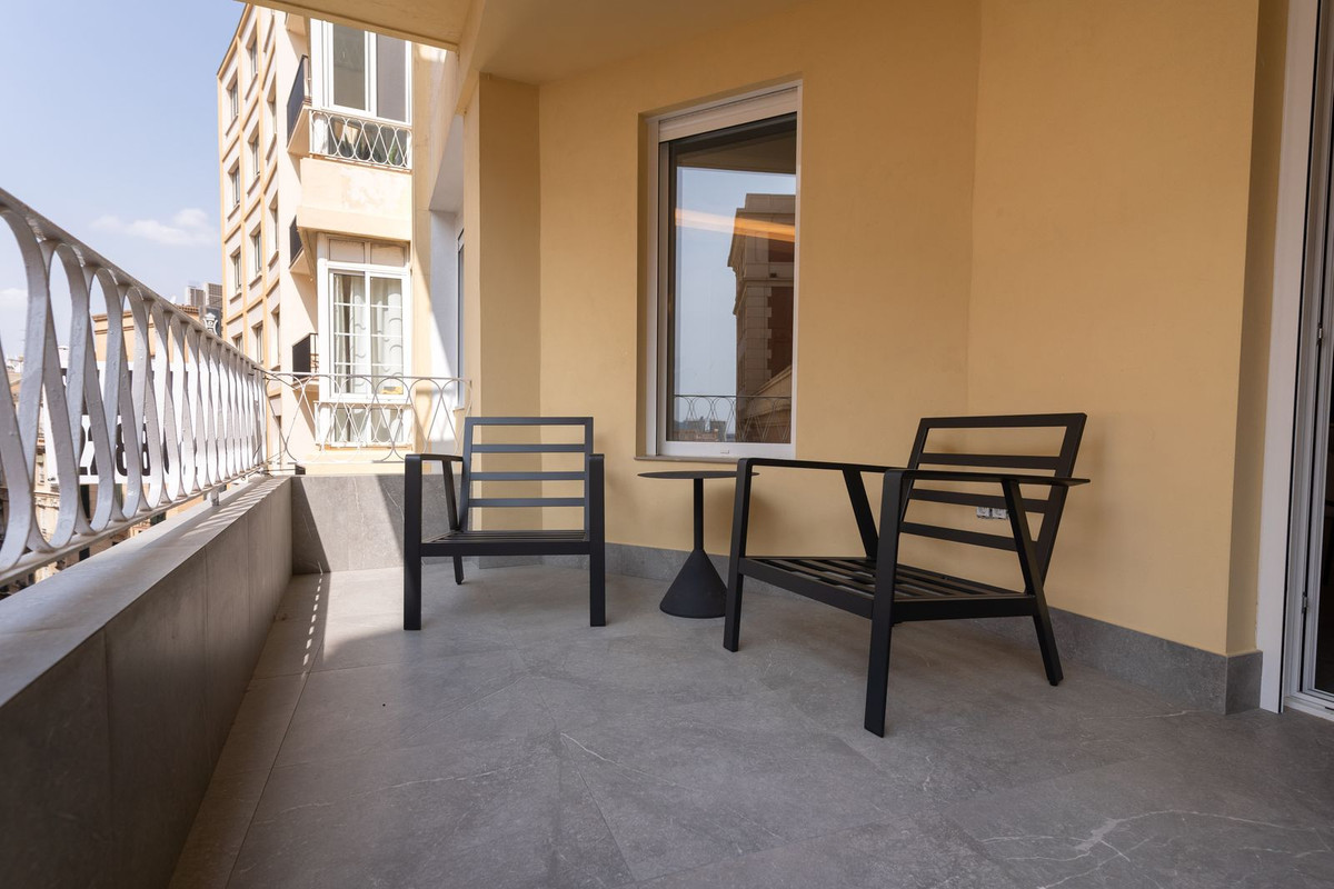 Appartement te koop in Centro Histórico | 3 slaapkamers H5066809