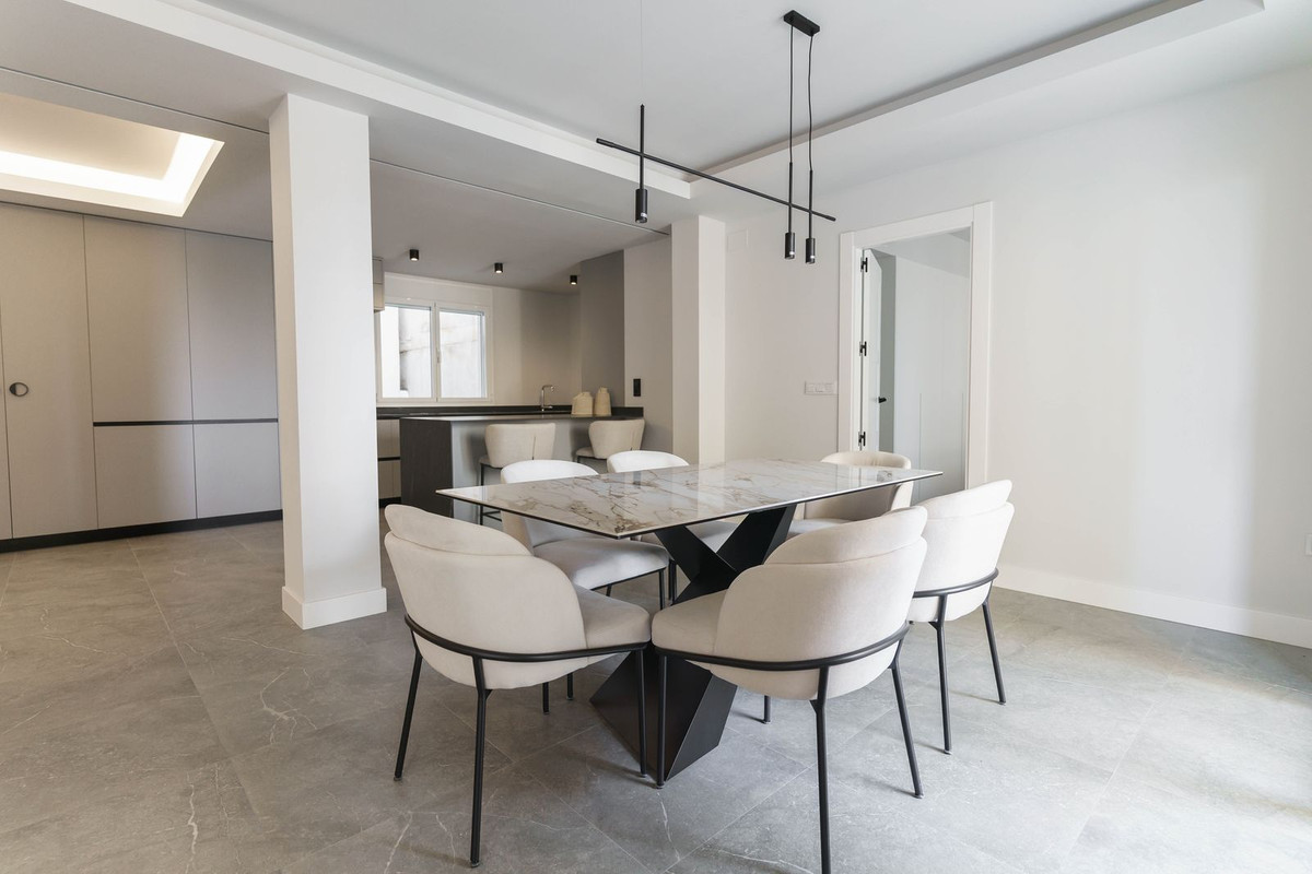 Appartement te koop in Centro Histórico | 3 slaapkamers H5066809