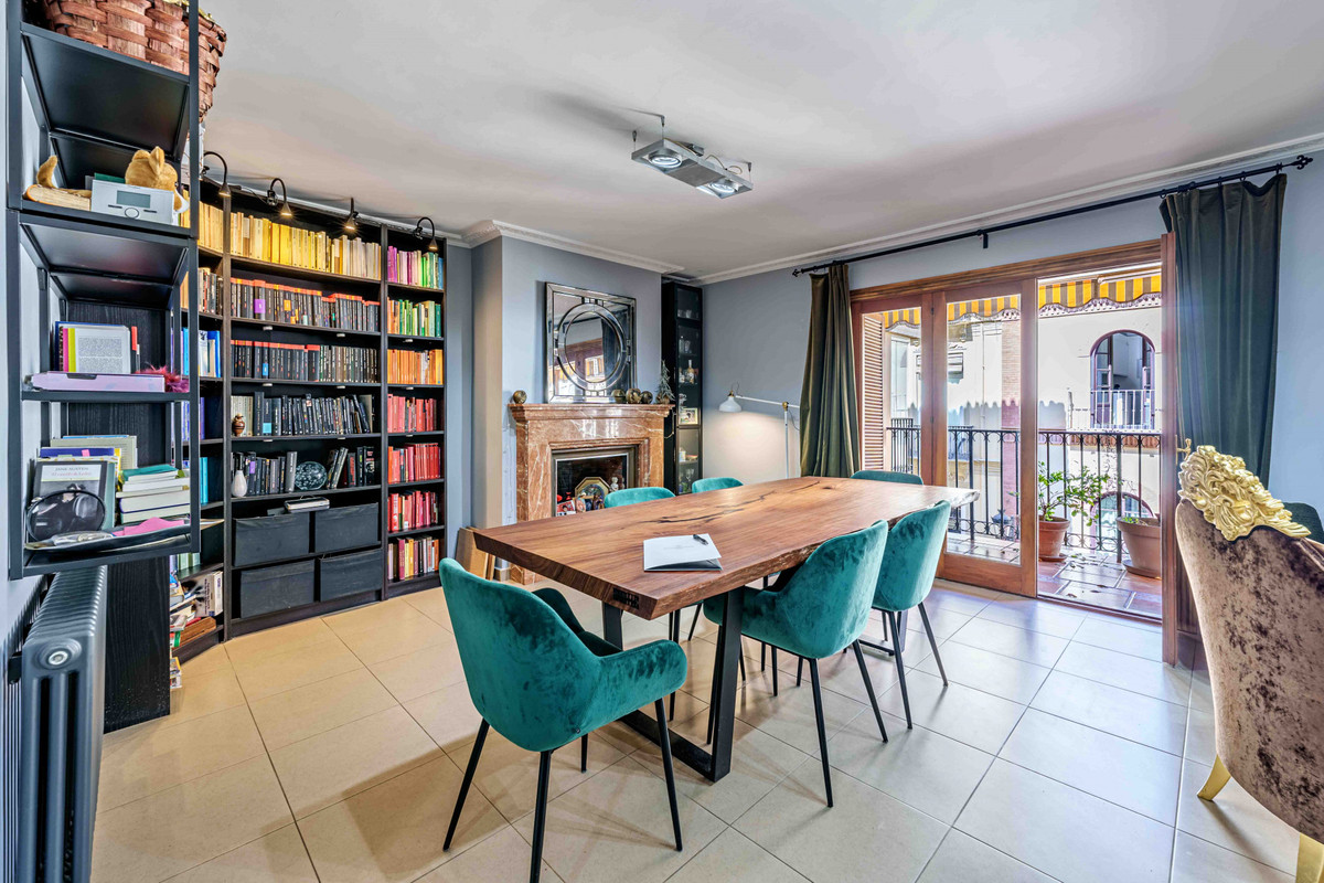 Appartement te koop in Centro Histórico | 4 slaapkamers H5067334