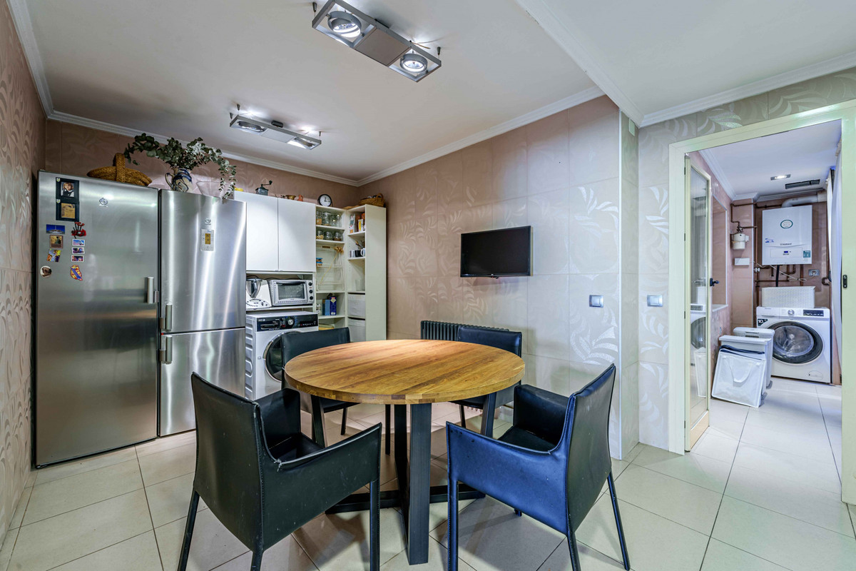 Appartement te koop in Centro Histórico | 4 slaapkamers H5067334