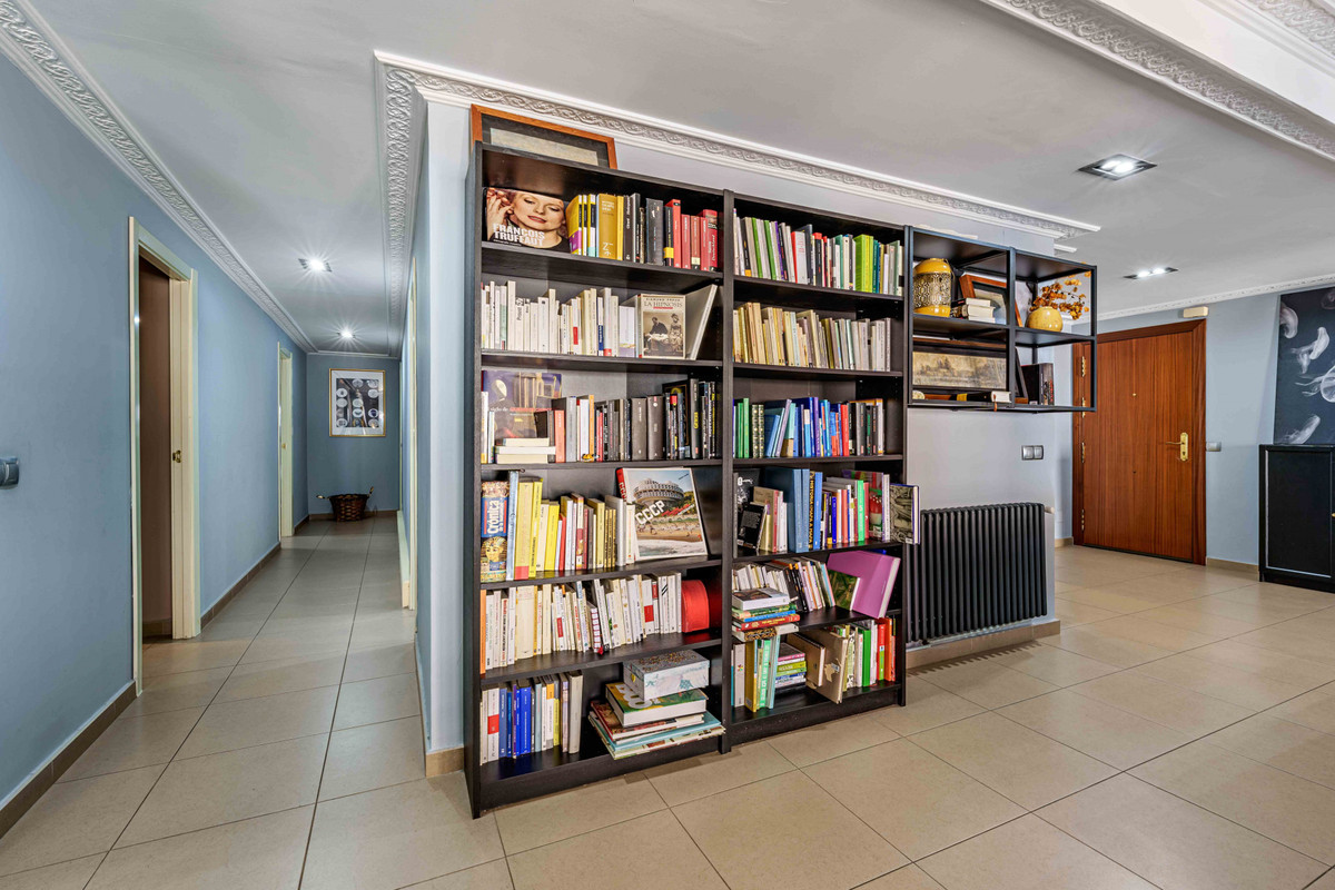 Appartement te koop in Centro Histórico | 4 slaapkamers H5067334