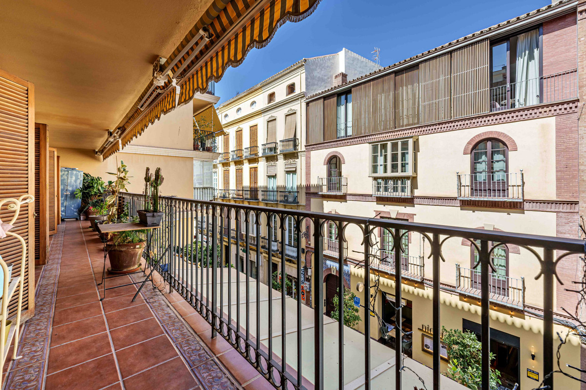 Appartement te koop in Centro Histórico | 4 slaapkamers H5067334