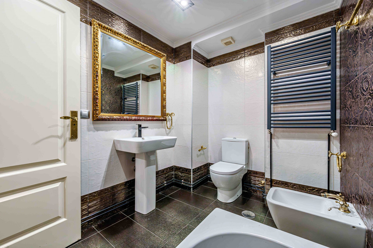 Appartement te koop in Centro Histórico | 4 slaapkamers H5067334