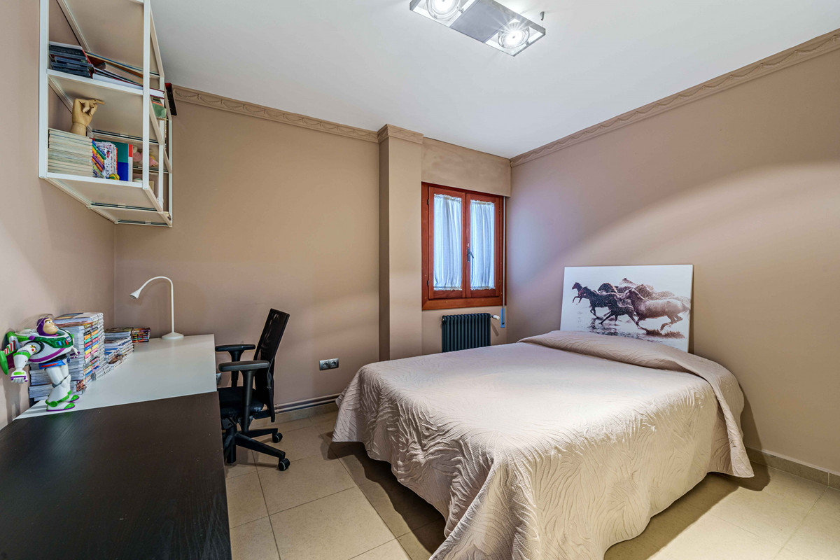 Appartement te koop in Centro Histórico | 4 slaapkamers H5067334