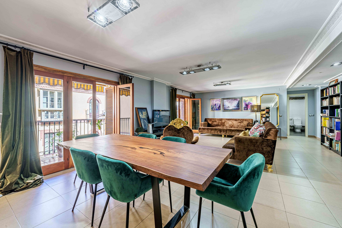 Appartement te koop in Centro Histórico | 4 slaapkamers H5067334