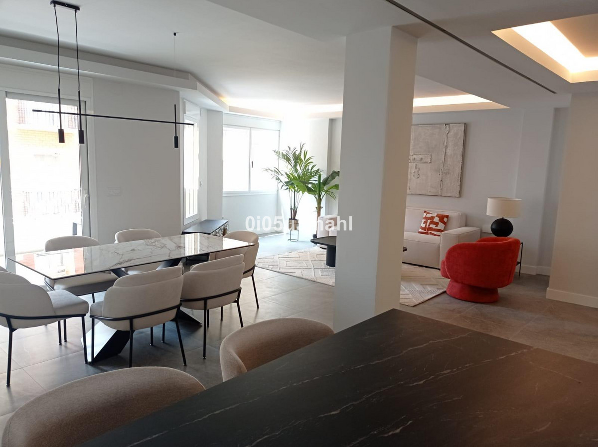 Appartement te koop in Centro Histórico | 3 slaapkamers H5083717