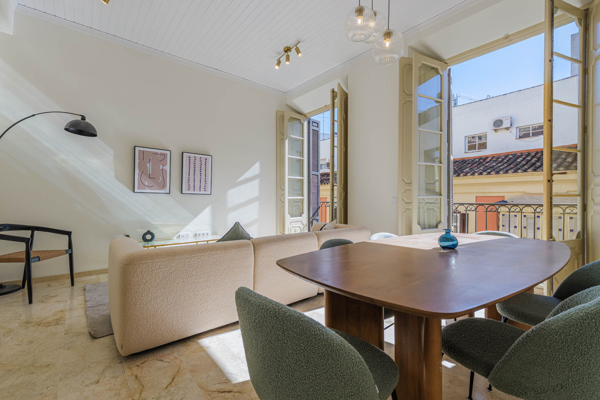 Appartement te koop in Centro Histórico | 3 slaapkamers H5495584