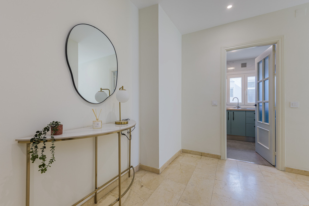 Appartement te koop in Centro Histórico | 3 slaapkamers H5495584