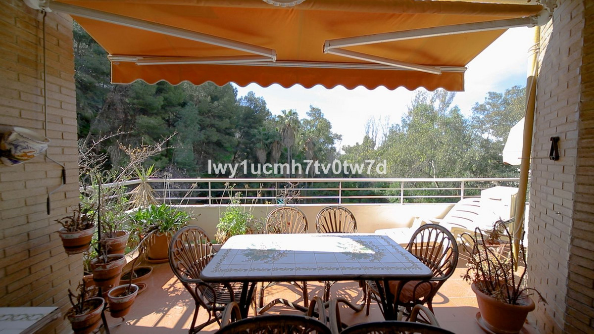 Huis te koop in Cerrado de Calderón | 4 slaapkamers H5325376