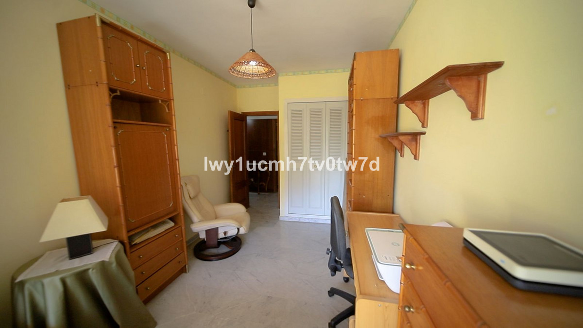 Huis te koop in Cerrado de Calderón | 4 slaapkamers H5325376