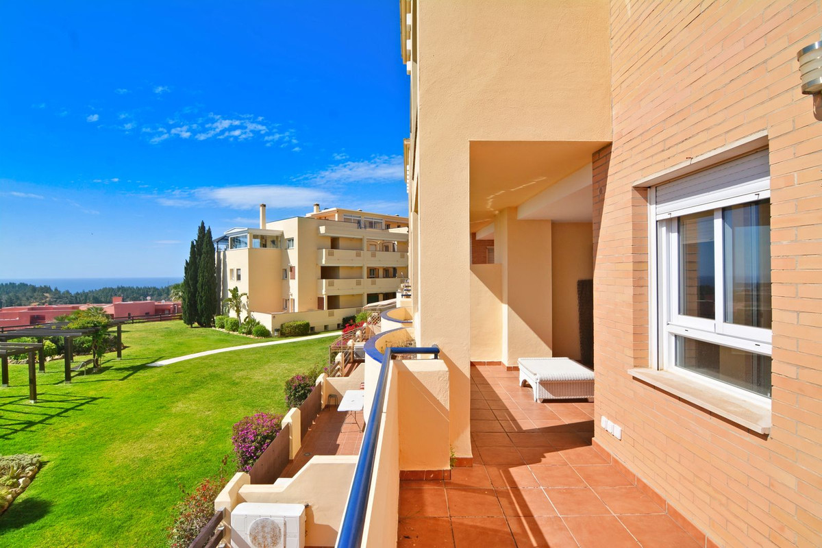 Tussenverdieping Appartement in Cerros del Aguila-1