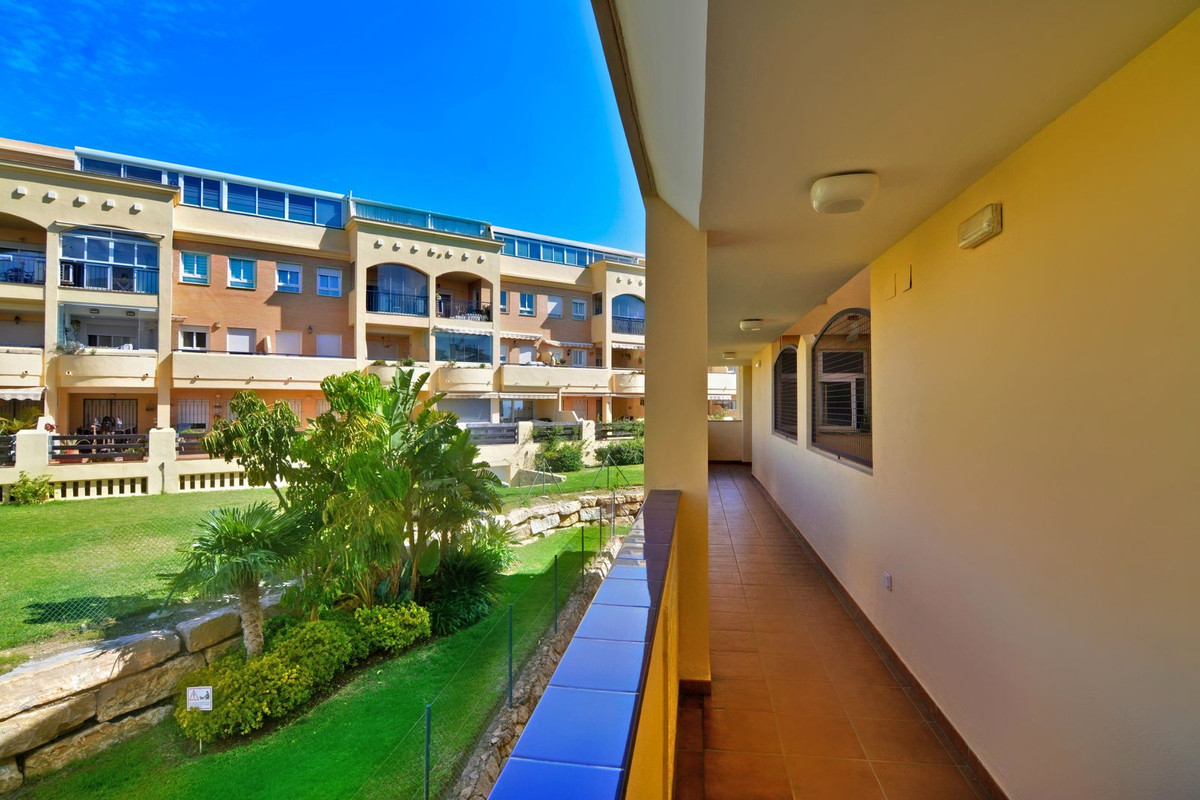 Tussenverdieping Appartement in Cerros del Aguila-25