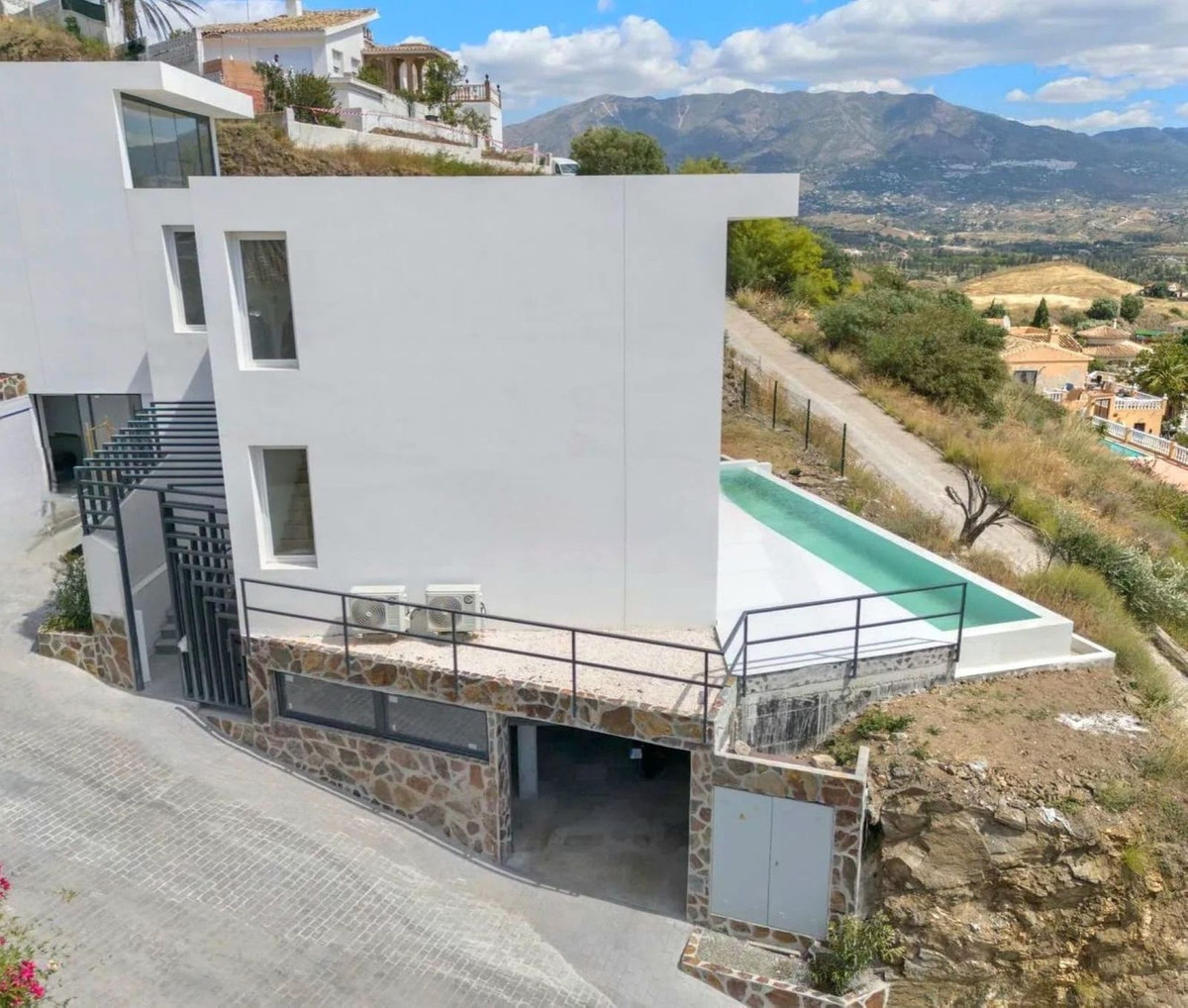 Huis te koop in Cerros del Aguila | 3 slaapkamers H5112385
