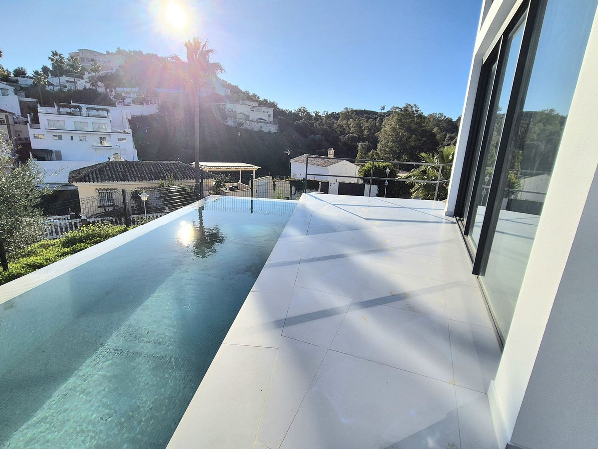 Property main view 50