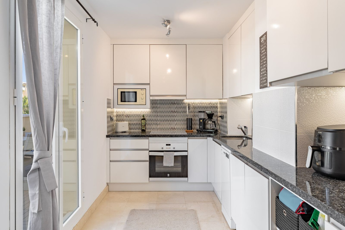 Appartement te koop in Cerros del Aguila | 2 slaapkamers H5354497