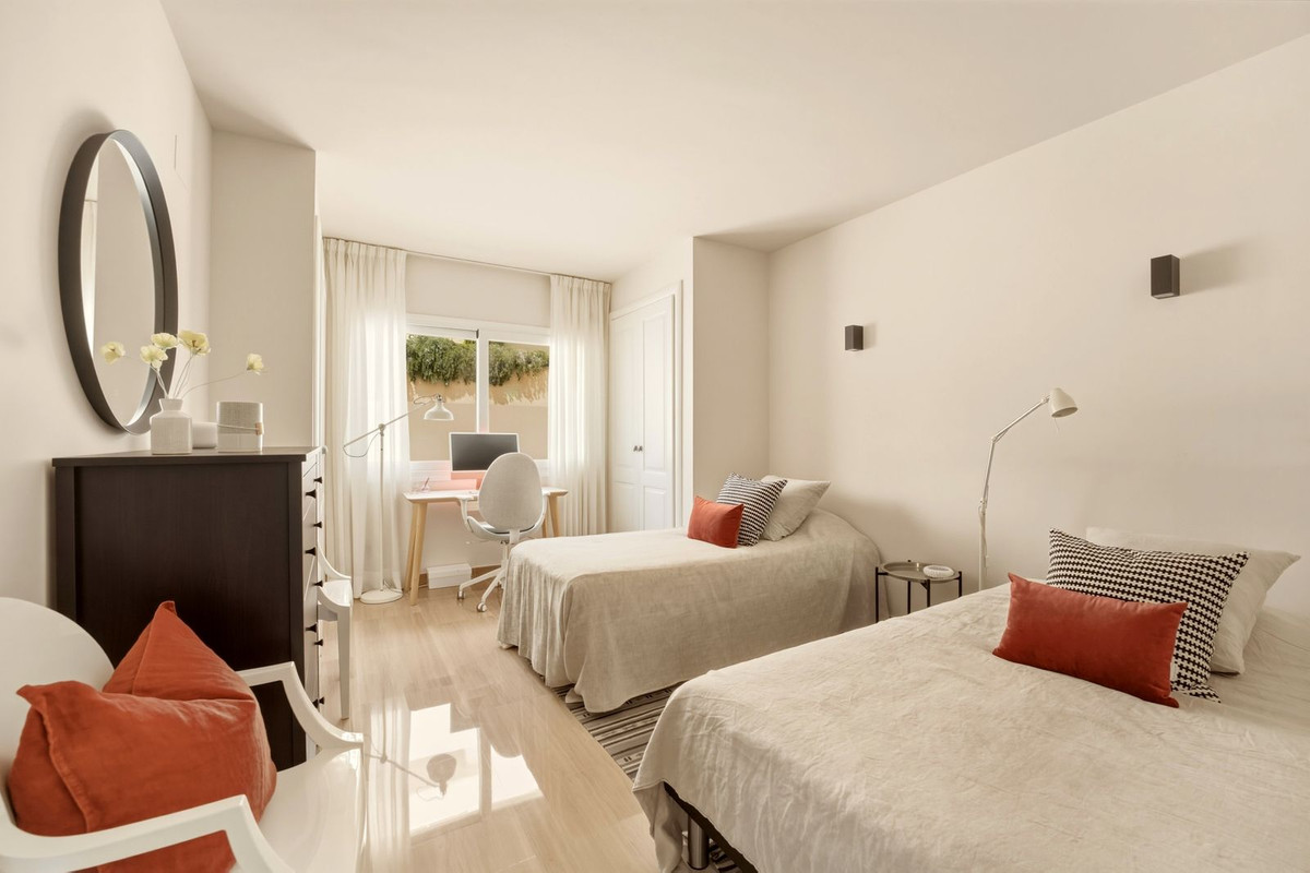 Property main view 16