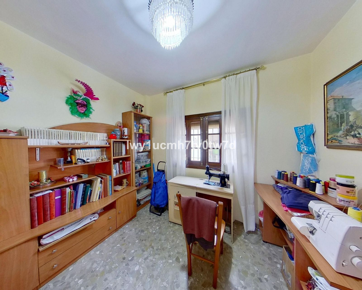 Huis te koop in Churriana | 4 slaapkamers H5387062