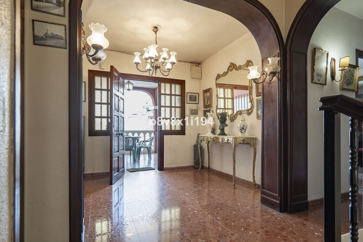 Appartement te koop in Ciudad Jardín | 7 slaapkamers H5352583