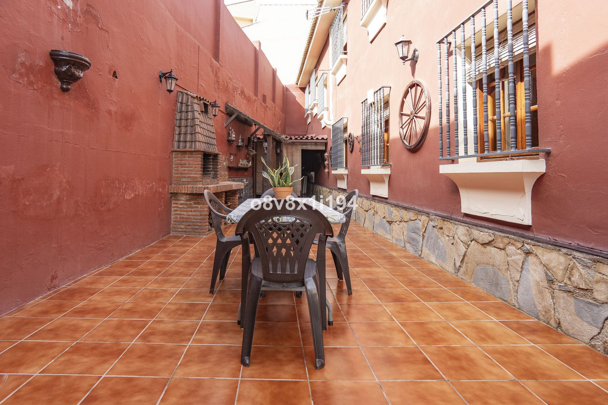 Appartement te koop in Ciudad Jardín | 7 slaapkamers H5352583