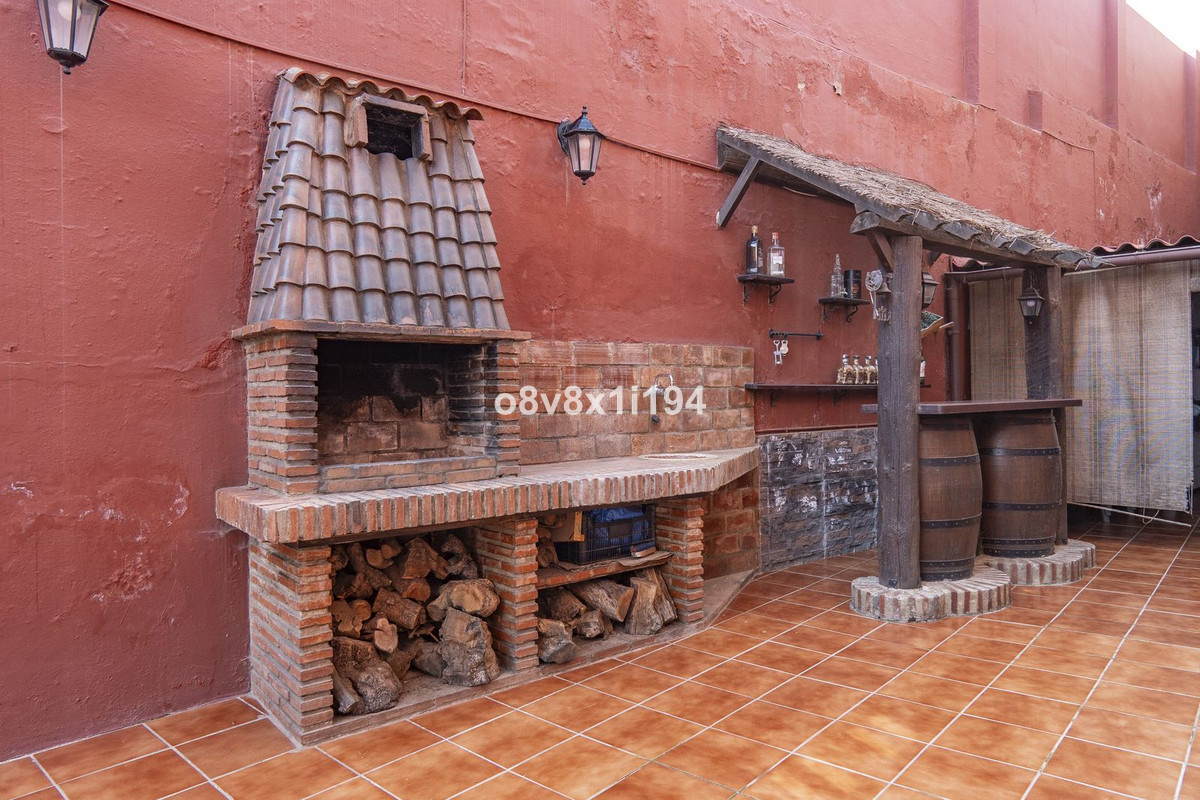 Appartement te koop in Ciudad Jardín | 7 slaapkamers H5352583