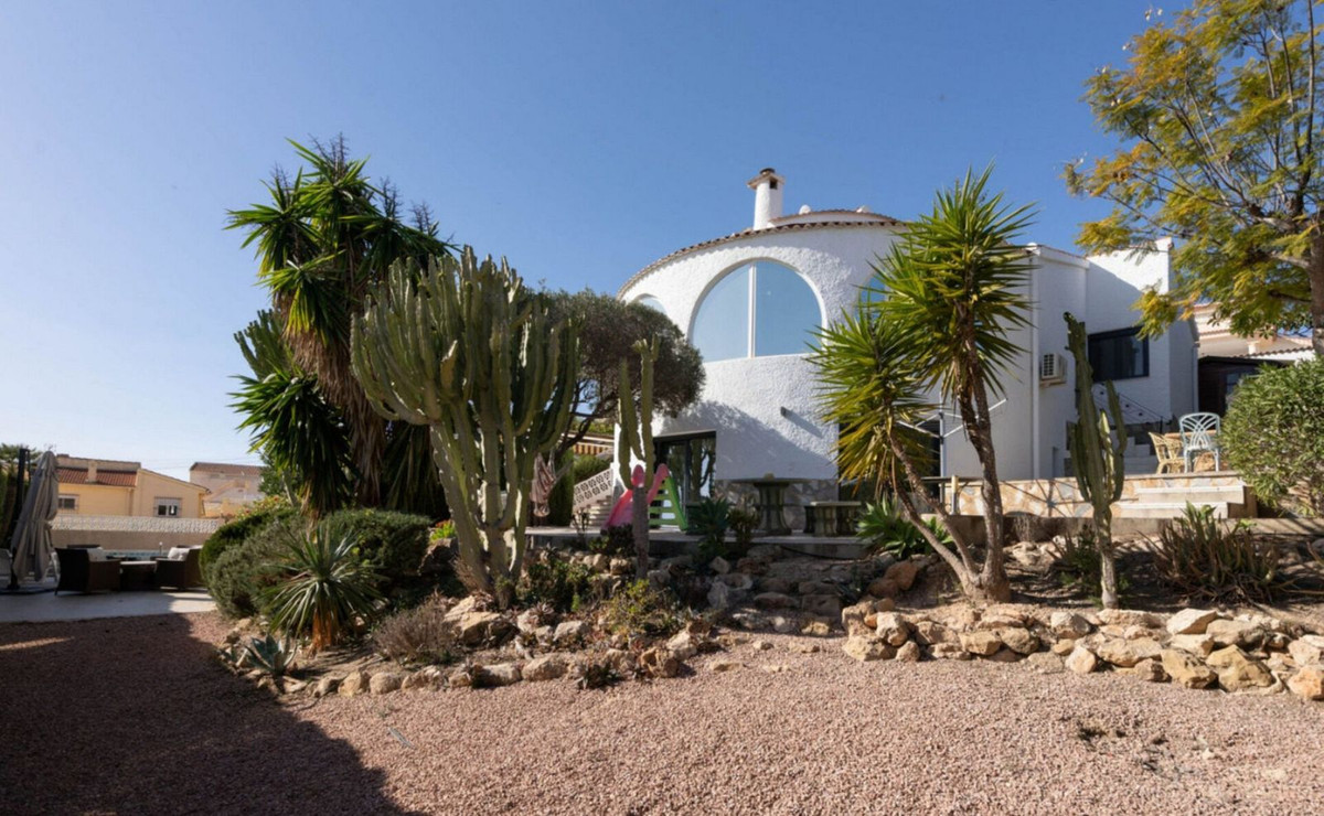 Property main view 44