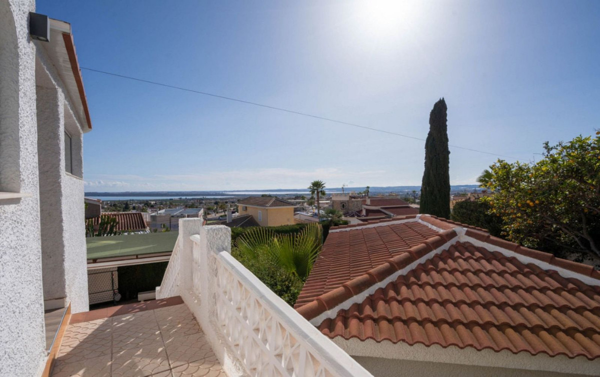 Property main view 50