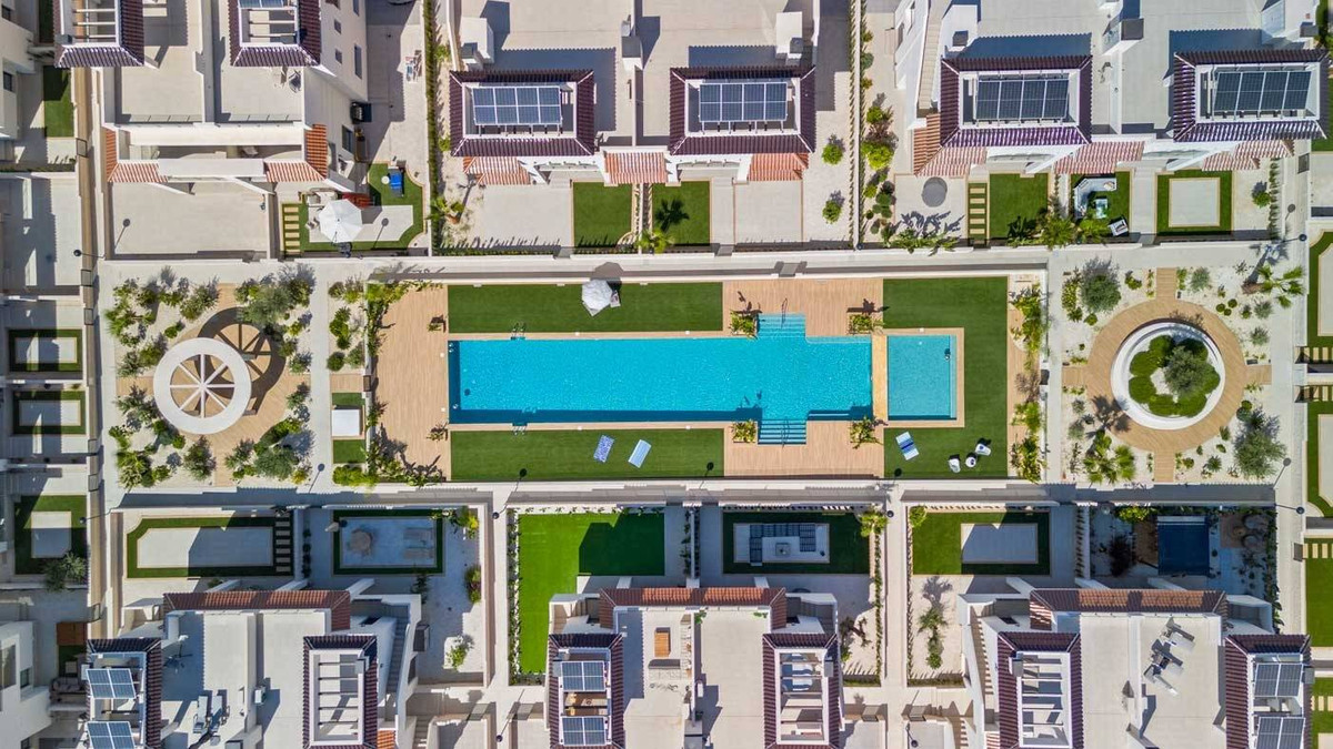 Property main view 33