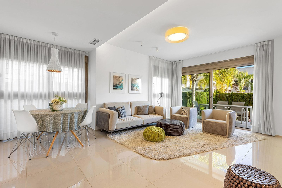 Duplex te koop in Ciudad Quesada | 3 slaapkamers H5227990