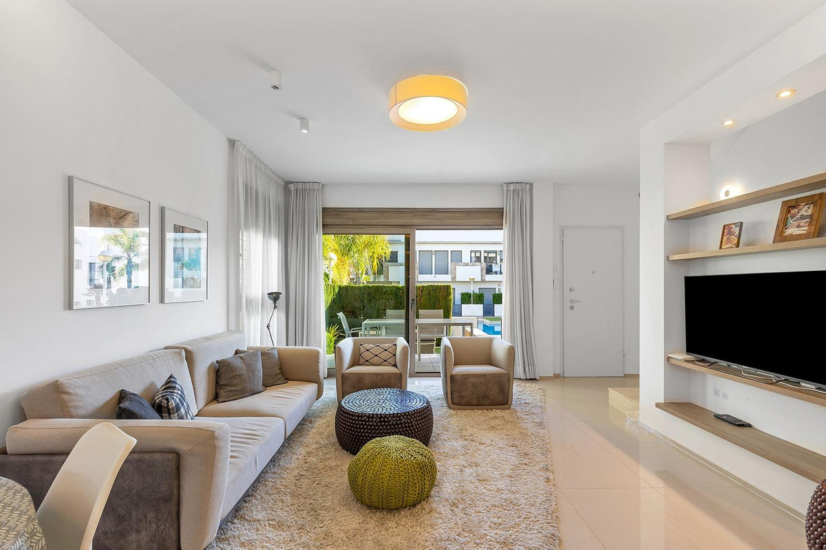 Duplex te koop in Ciudad Quesada | 3 slaapkamers H5227990