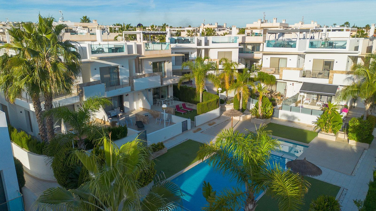 Duplex te koop in Ciudad Quesada | 3 slaapkamers H5227990