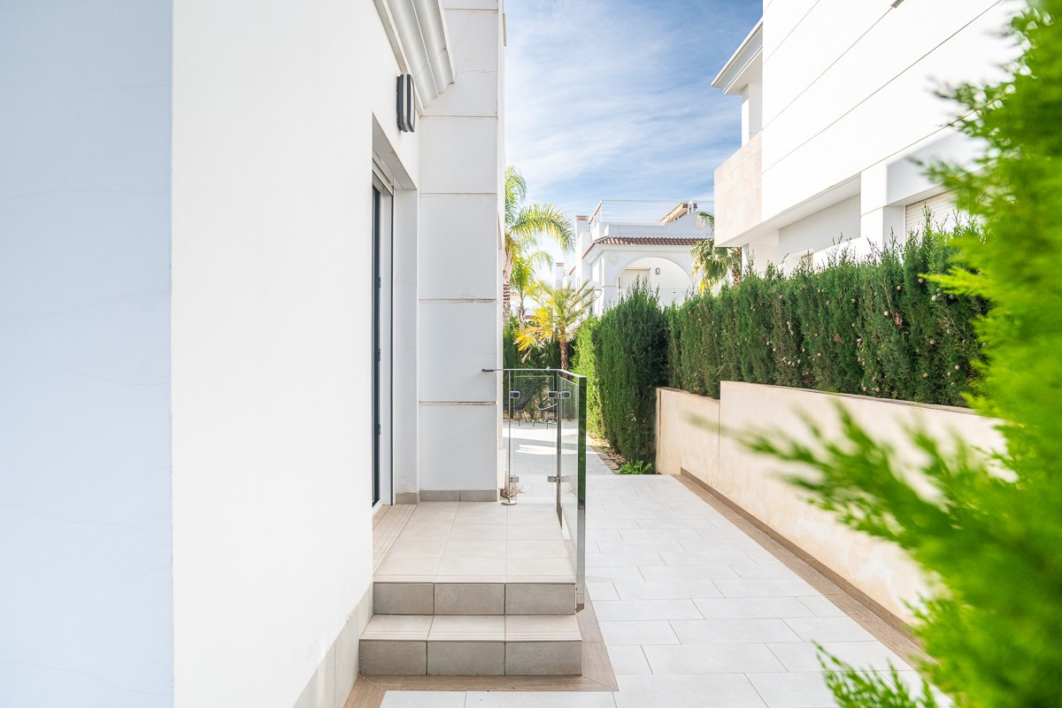 Huis te koop in Ciudad Quesada | 3 slaapkamers H5310490