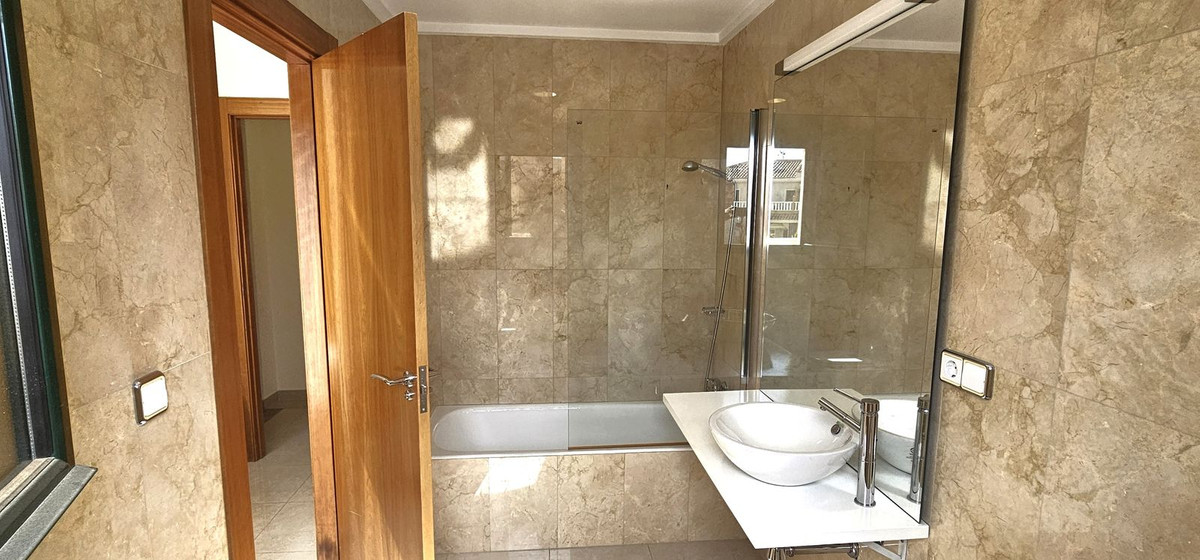 Huis te koop in Ciudad Quesada | 3 slaapkamers H5387989
