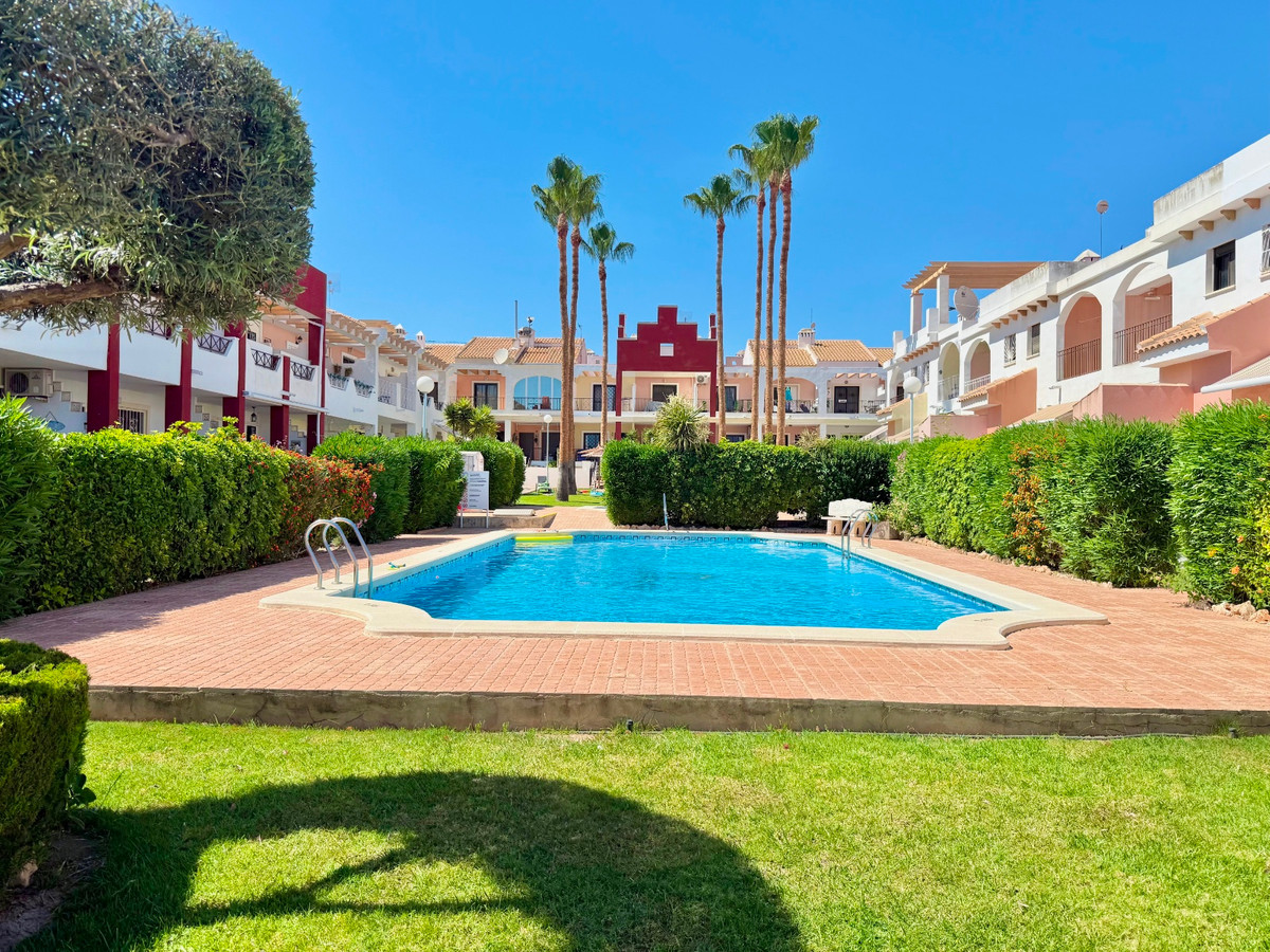 Appartement te koop in Ciudad Quesada | 3 slaapkamers H5400241